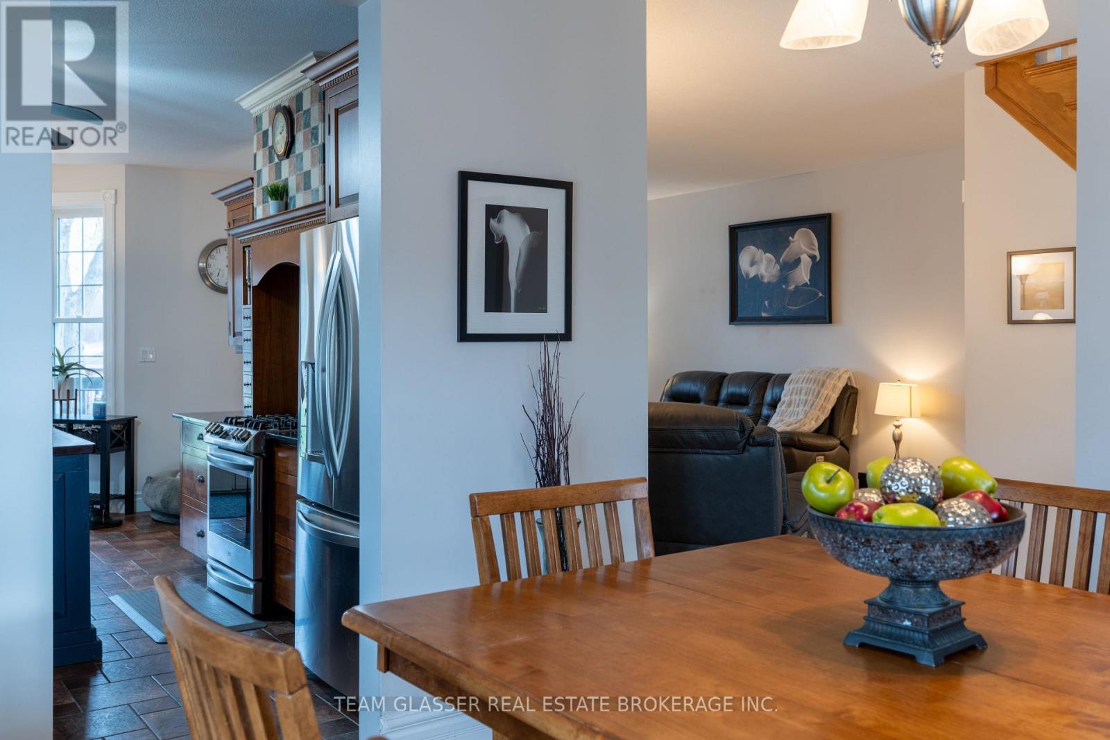 139 Wesley Road, Dutton/dunwich, Ontario  N0L 1J0 - Photo 10 - X12697578