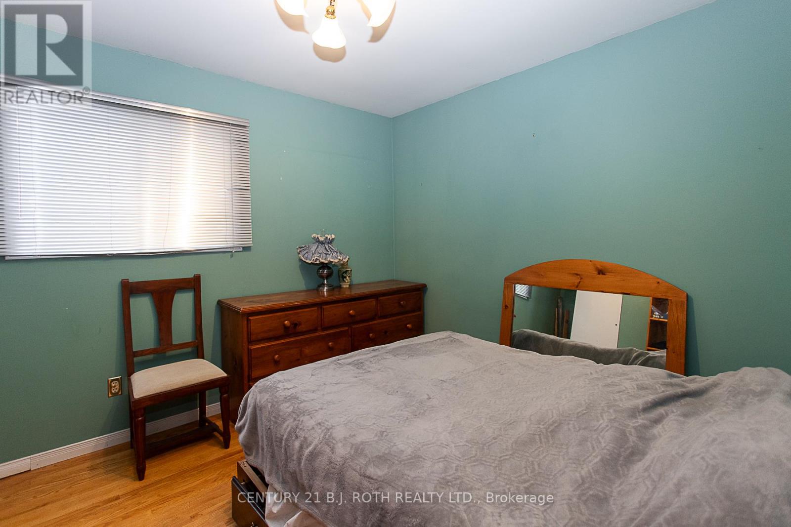 471 Scarlett Line, Oro-Medonte, Ontario  L0L 1V0 - Photo 13 - S12698936