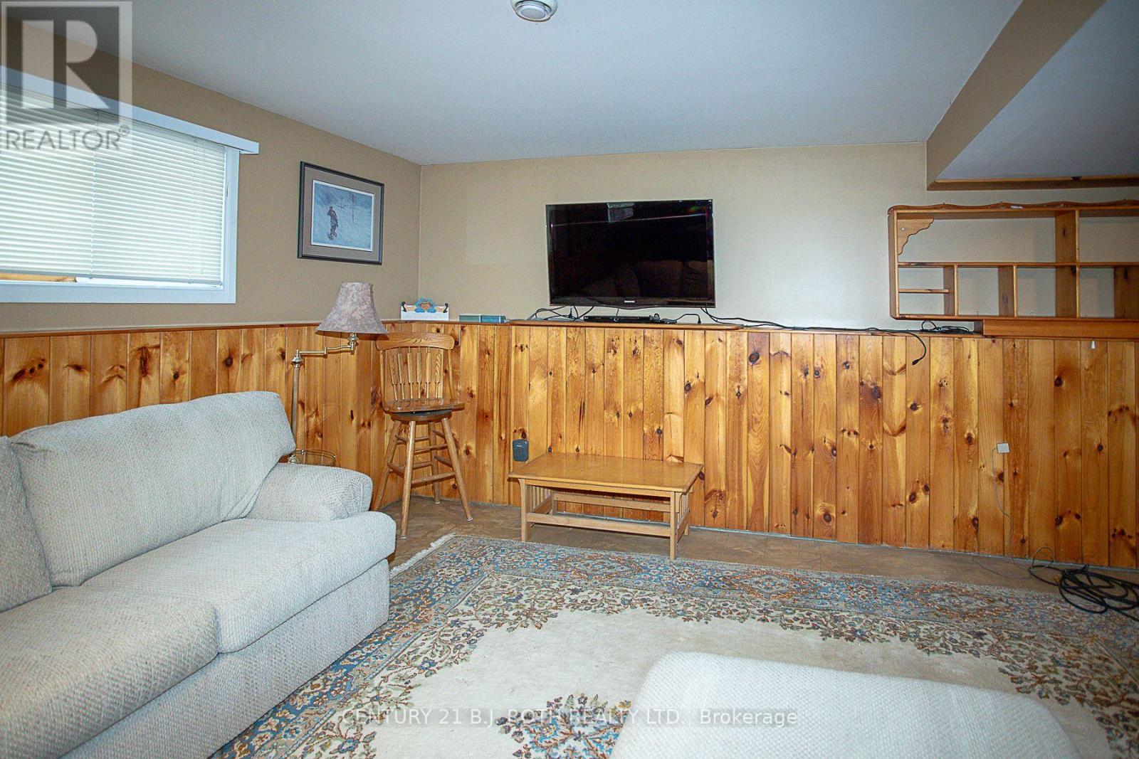 471 Scarlett Line, Oro-Medonte, Ontario  L0L 1V0 - Photo 14 - S12698936