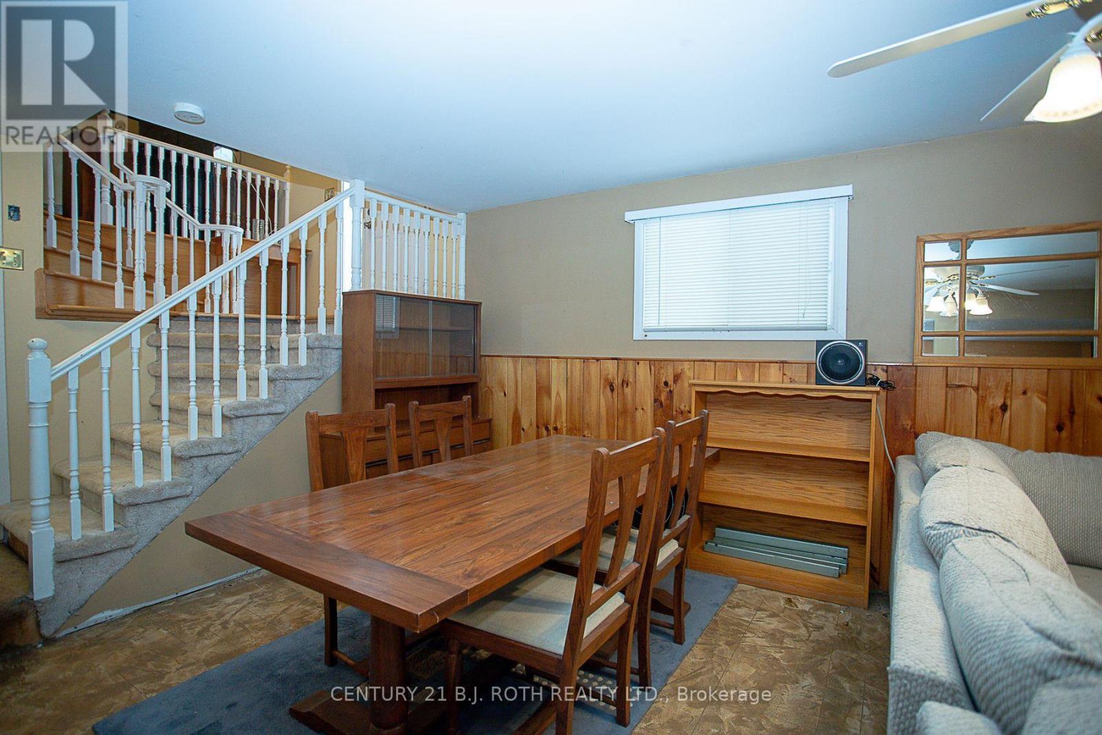 471 Scarlett Line, Oro-Medonte, Ontario  L0L 1V0 - Photo 17 - S12698936