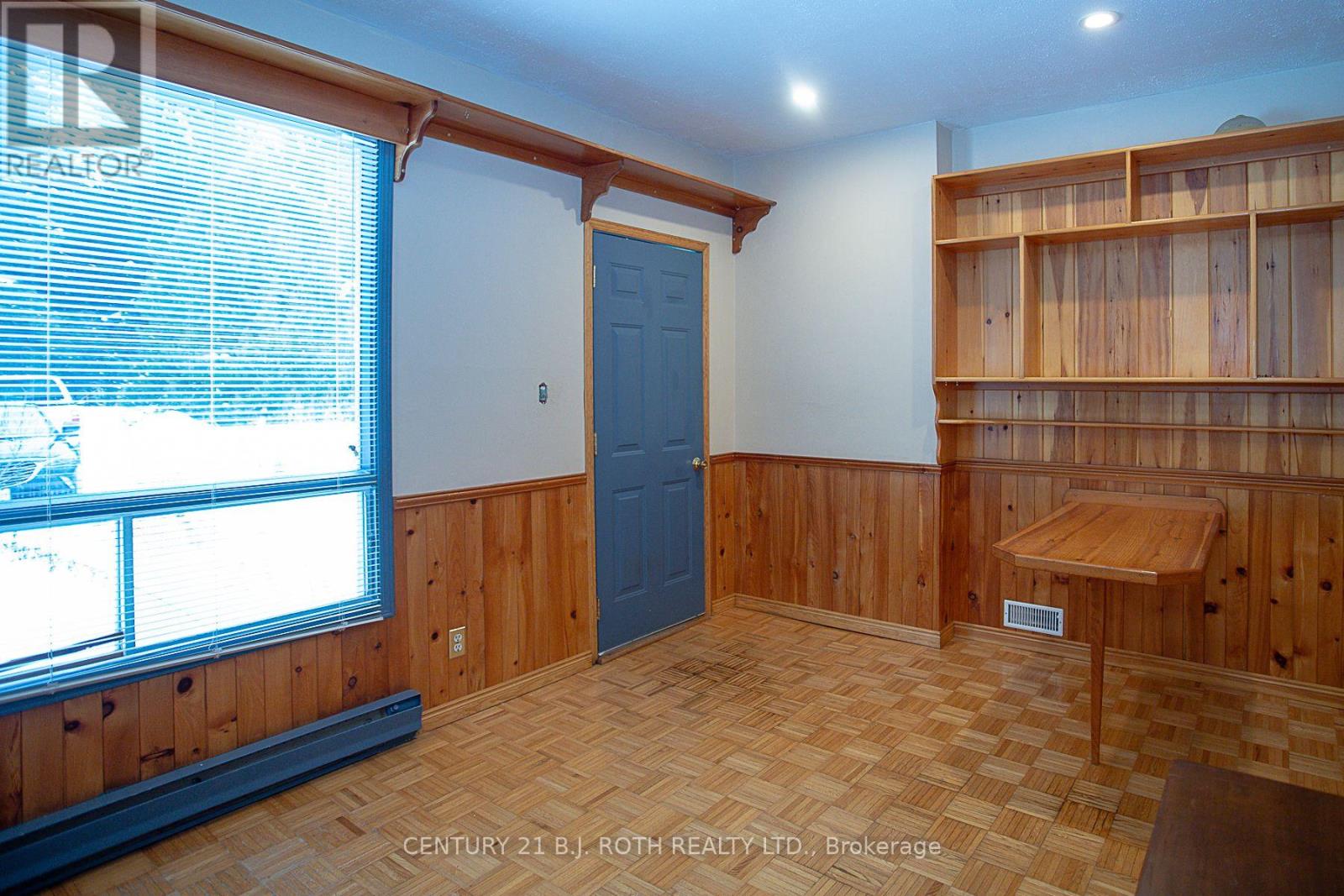 471 Scarlett Line, Oro-Medonte, Ontario  L0L 1V0 - Photo 22 - S12698936