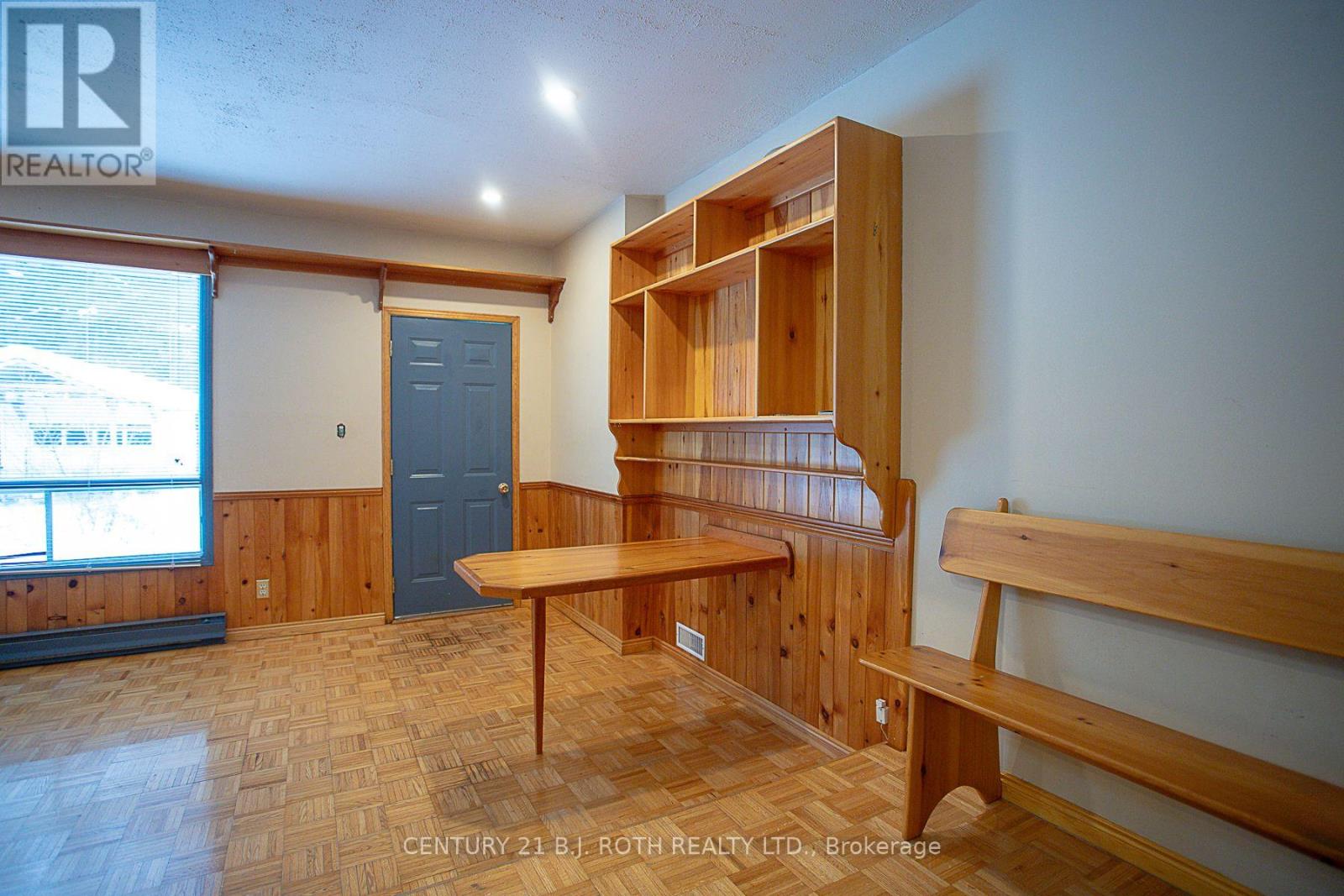 471 Scarlett Line, Oro-Medonte, Ontario  L0L 1V0 - Photo 24 - S12698936