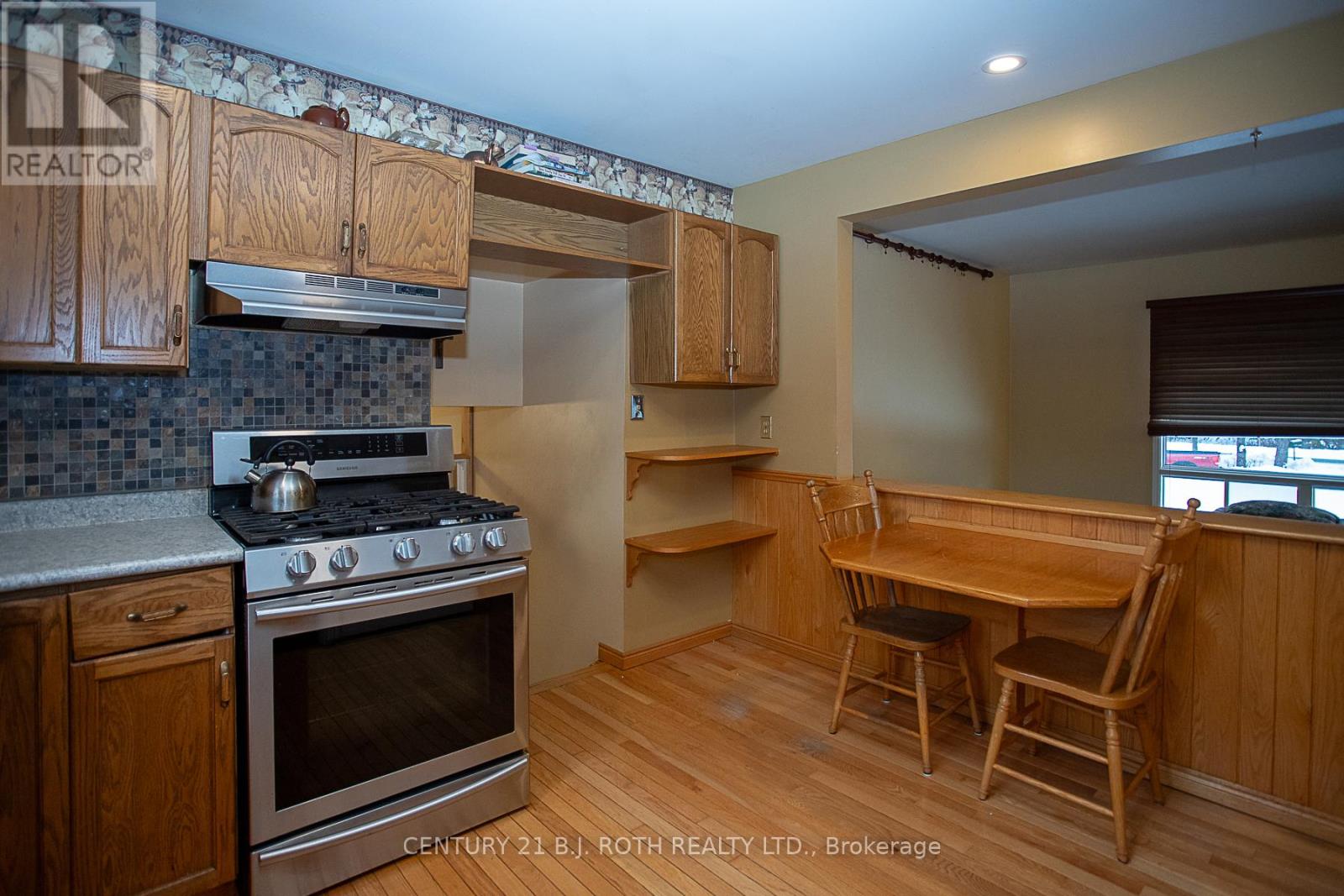 471 Scarlett Line, Oro-Medonte, Ontario  L0L 1V0 - Photo 5 - S12698936