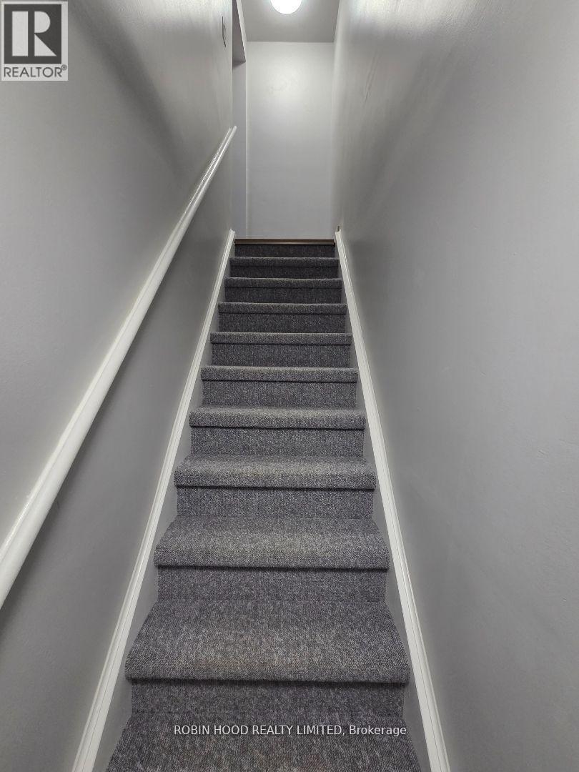 59 Scott Crescent, Barrie, Ontario  L4N 4W2 - Photo 11 - S12698938