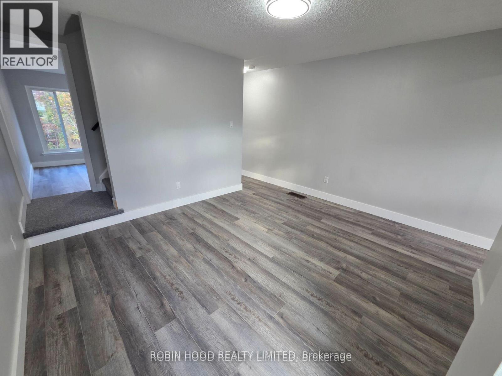 59 Scott Crescent, Barrie, Ontario  L4N 4W2 - Photo 22 - S12698938