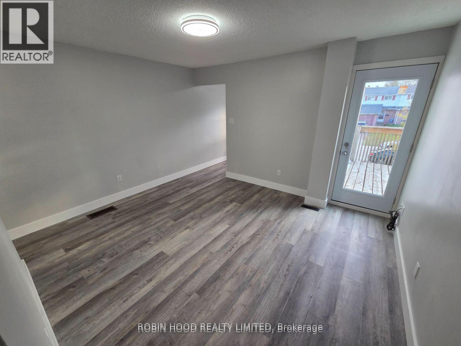 59 Scott Crescent, Barrie, Ontario  L4N 4W2 - Photo 23 - S12698938