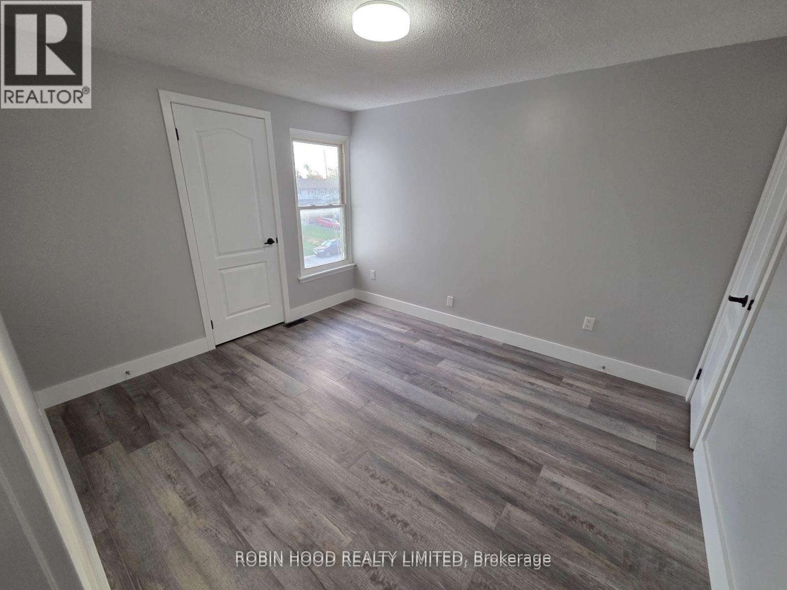 59 Scott Crescent, Barrie, Ontario  L4N 4W2 - Photo 34 - S12698938