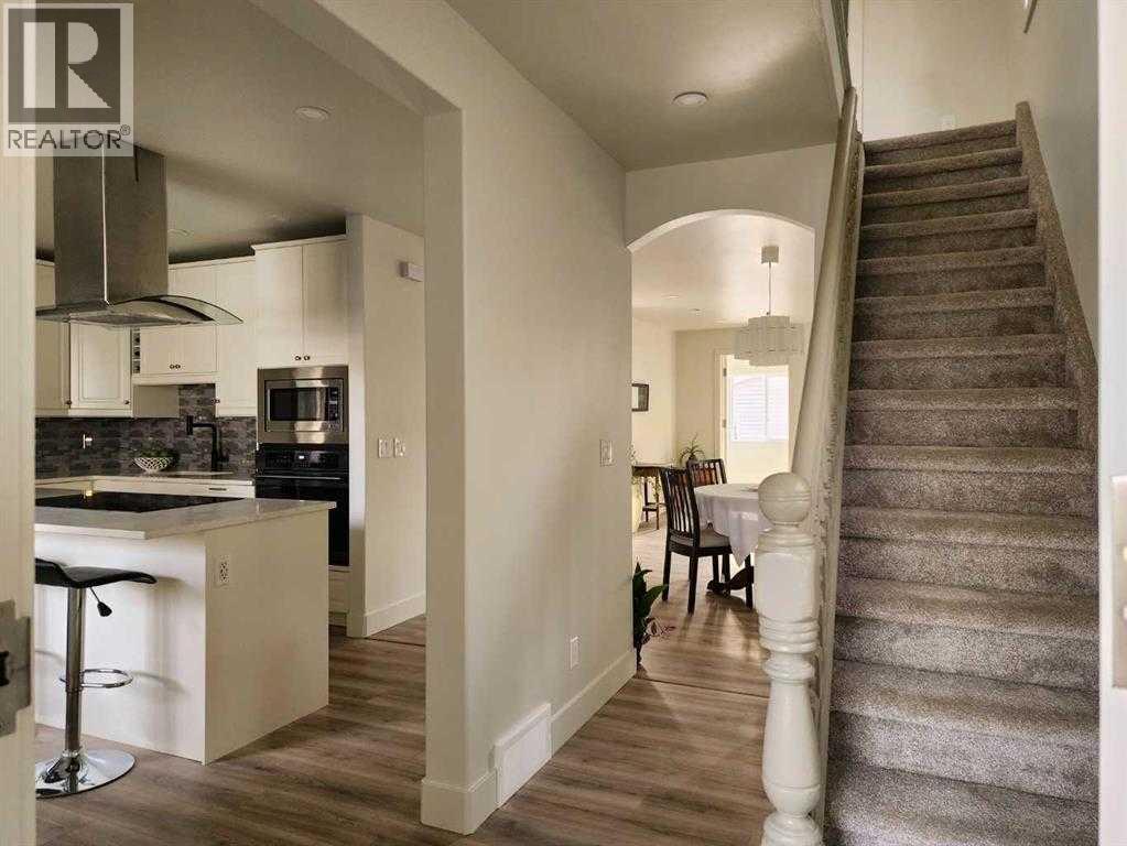 308 7a Avenue S, Lethbridge, Alberta  T1J 1N5 - Photo 4 - A2276514