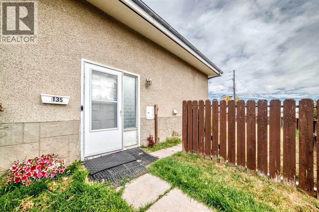133 & 135 Huntford Close Ne, Calgary, Alberta  T2K 3Y7 - Photo 27 - A2261915