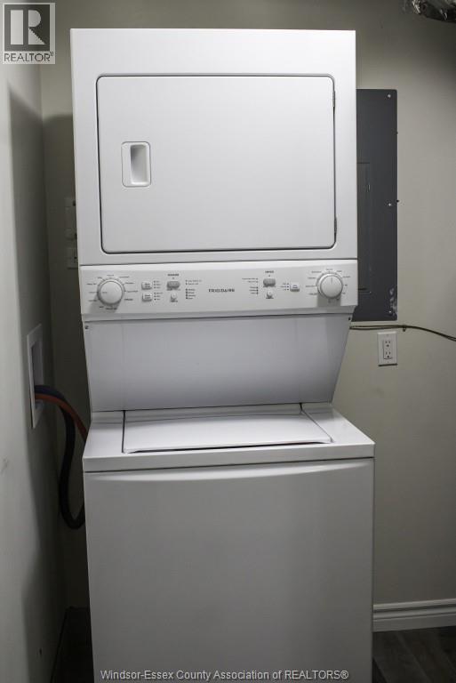 717 St. Antoine Unit# Per Room, Windsor, Ontario N9C 3H5 - Photo 13 - 26001193