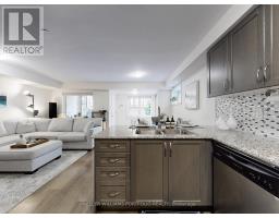 212 - 252 ROYAL YORK ROAD, Toronto, Ontario