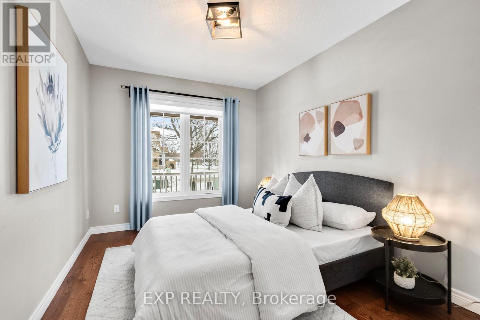 66 Doctor Moore Court, Halton Hills, Ontario  L7J 3A6 - Photo 24 - W12698946