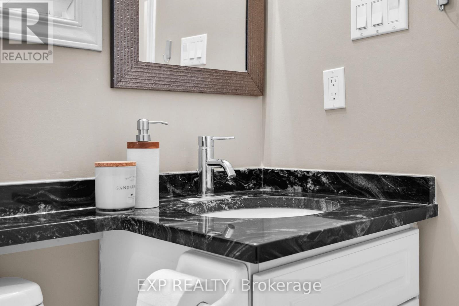 66 Doctor Moore Court, Halton Hills, Ontario  L7J 3A6 - Photo 30 - W12698946