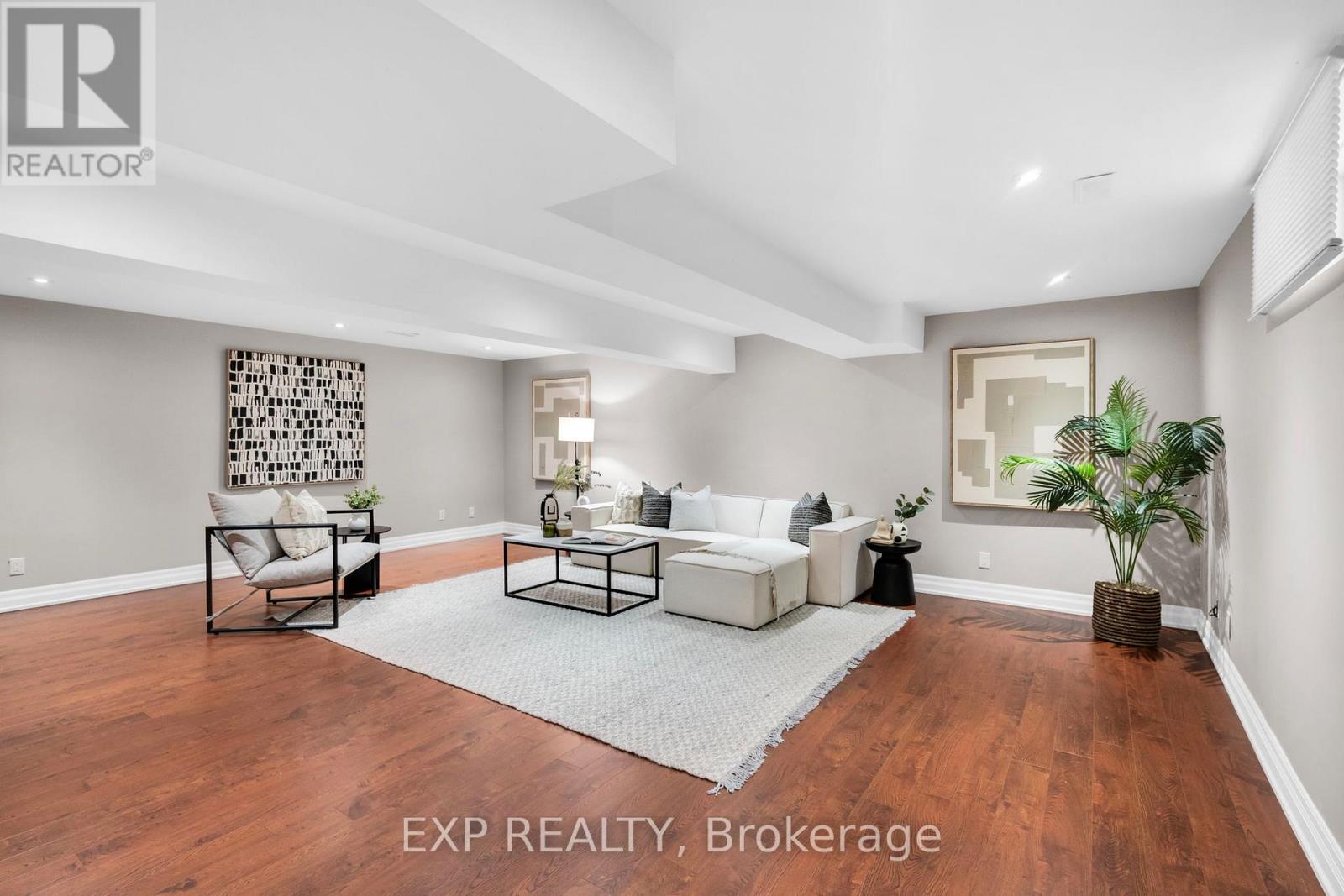 66 Doctor Moore Court, Halton Hills, Ontario  L7J 3A6 - Photo 33 - W12698946