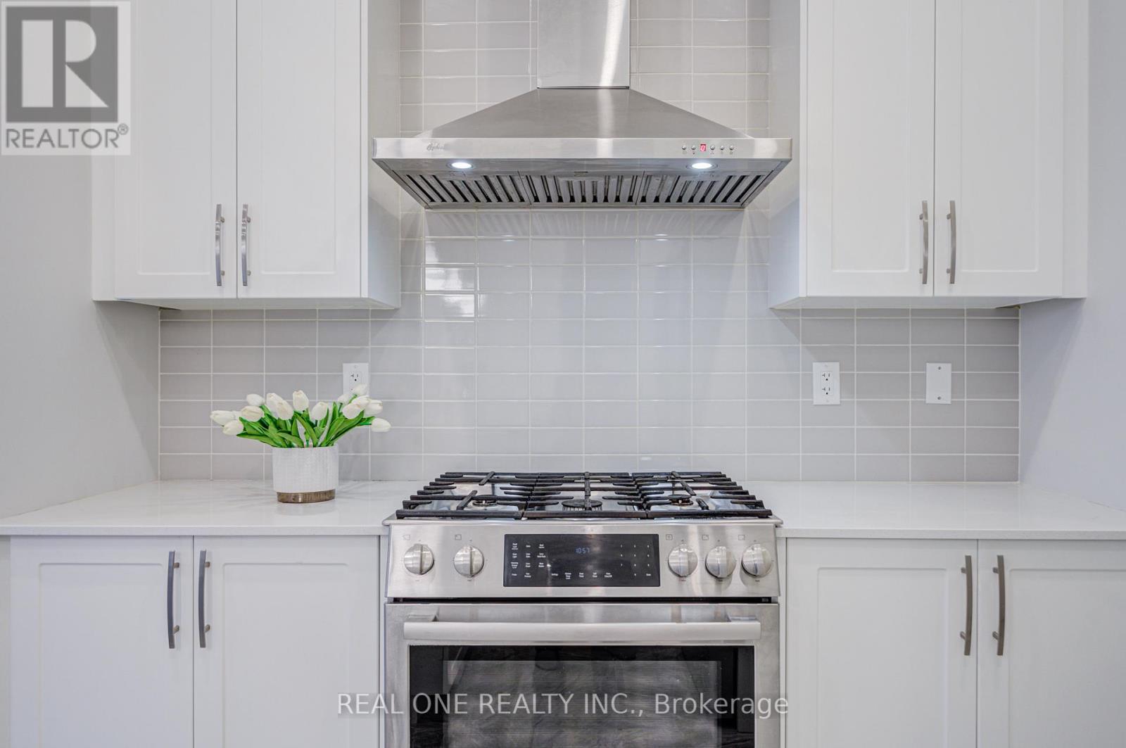 2440 Edward Leaver Trail, Oakville, Ontario  L6M 4G3 - Photo 19 - W12698956