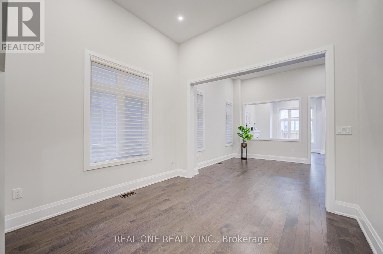 2440 Edward Leaver Trail, Oakville, Ontario  L6M 4G3 - Photo 3 - W12698956