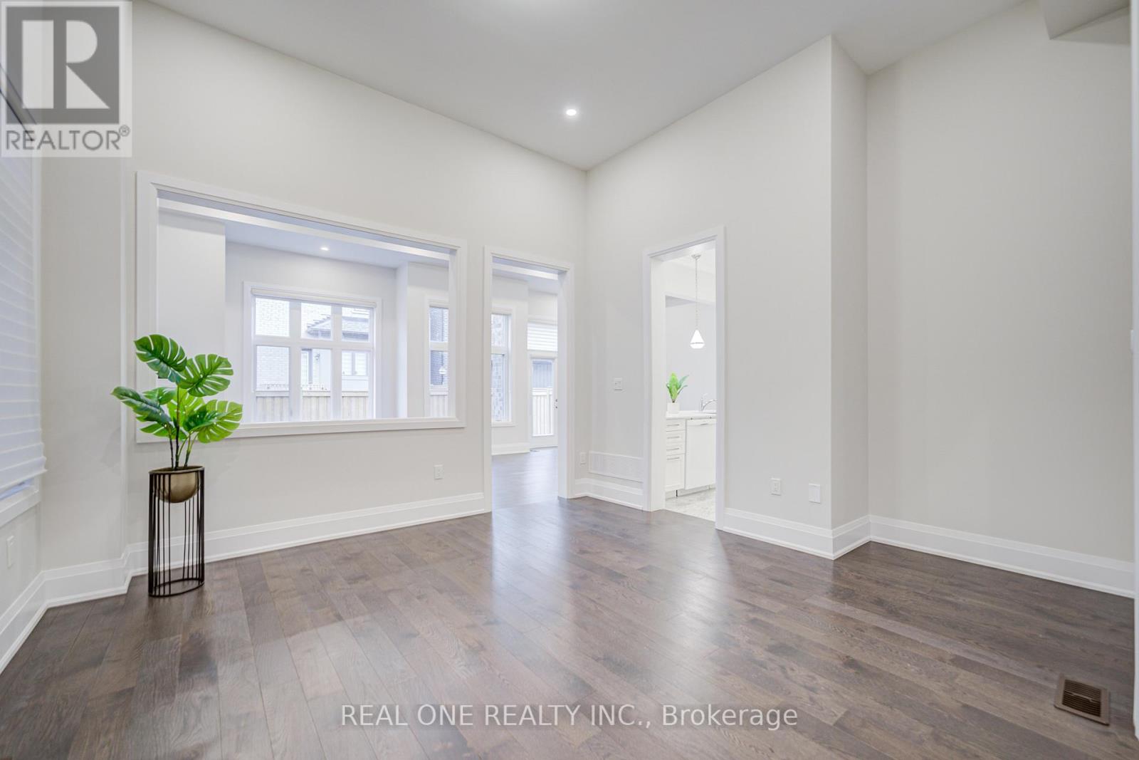 2440 Edward Leaver Trail, Oakville, Ontario  L6M 4G3 - Photo 4 - W12698956