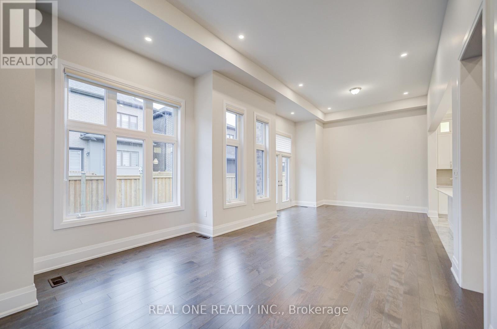 2440 Edward Leaver Trail, Oakville, Ontario  L6M 4G3 - Photo 8 - W12698956