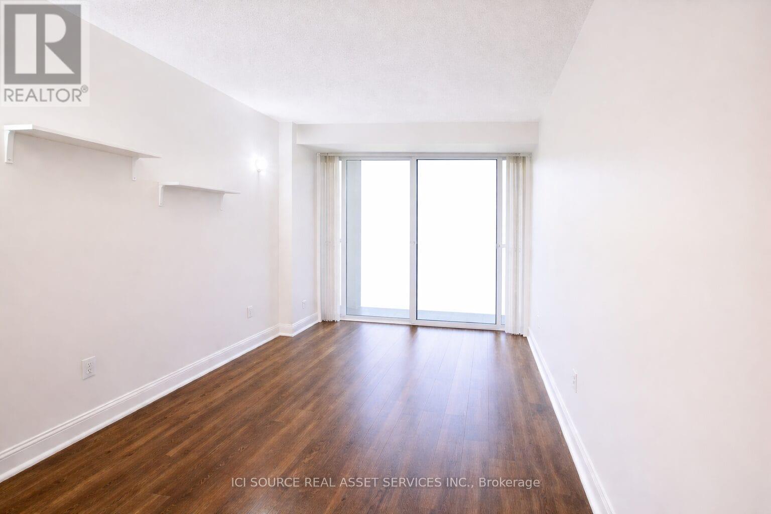 301 - 4205 Shipp Drive, Mississauga, Ontario  L4Z 2Y9 - Photo 5 - W12698980