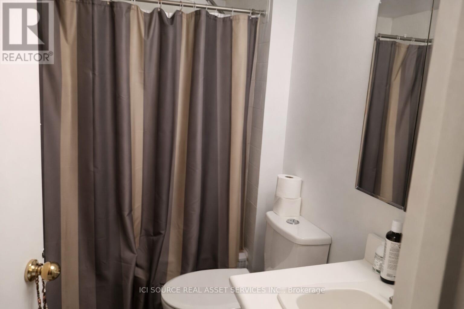 301 - 4205 Shipp Drive, Mississauga, Ontario  L4Z 2Y9 - Photo 6 - W12698980