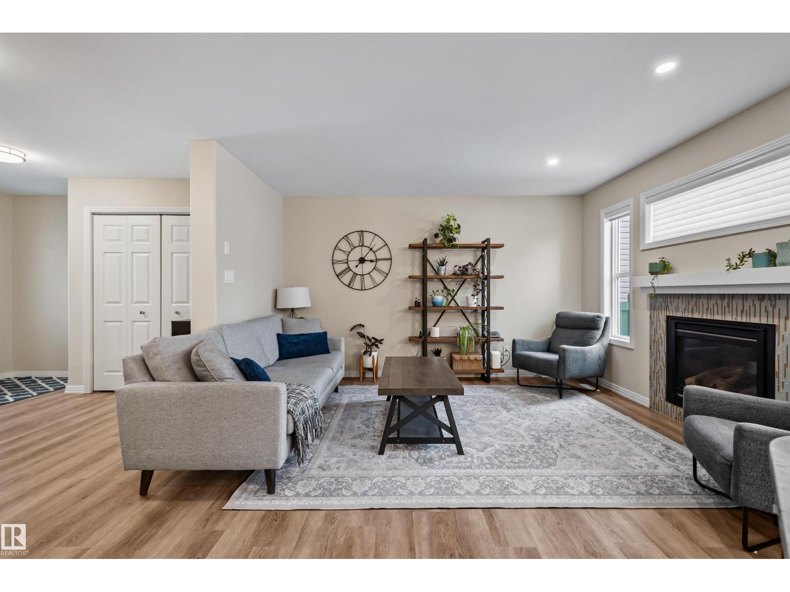 2349 Hagen Link Nw Nw, Edmonton, Alberta  T6R 2P2 - Photo 6 - E4470099