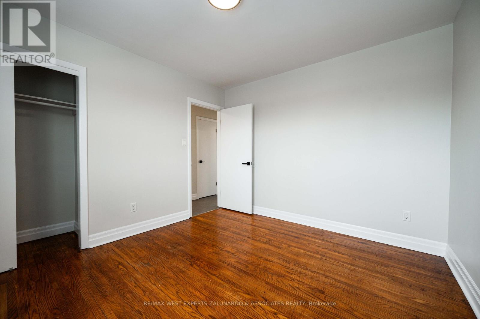 2 - 230 Sherwood Avenue, Kitchener, Ontario  N2B 1K3 - Photo 29 - X12698964