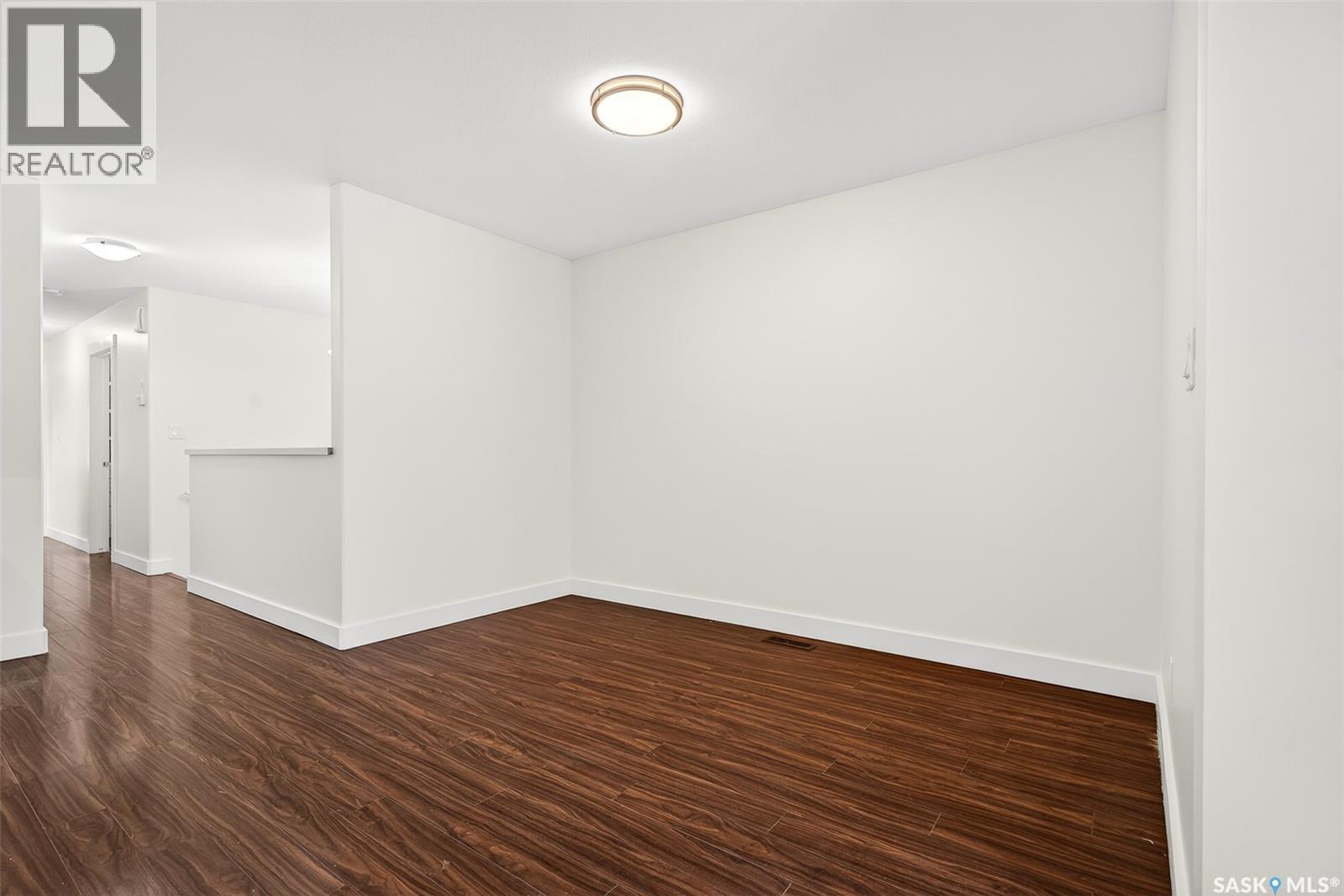 915 Athabasca Street E, Moose Jaw, Saskatchewan  S6H 0M8 - Photo 14 - SK026830