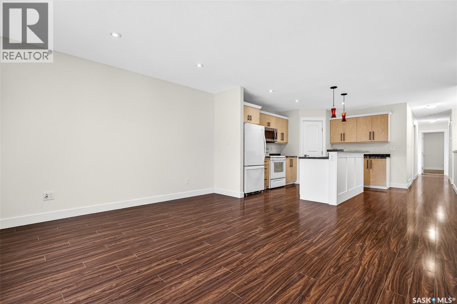 915 Athabasca Street E, Moose Jaw, Saskatchewan  S6H 0M8 - Photo 5 - SK026830