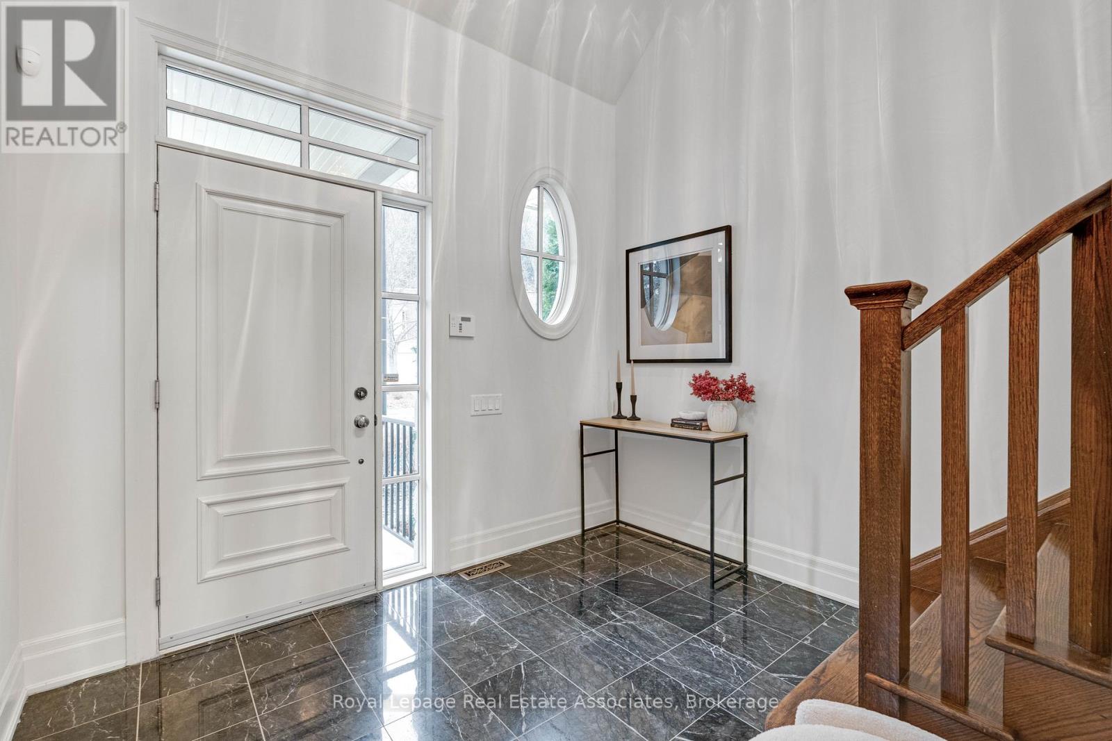 103 - 1915 Broad Hollow Gate, Mississauga, Ontario  L4L 6A3 - Photo 2 - W12698986