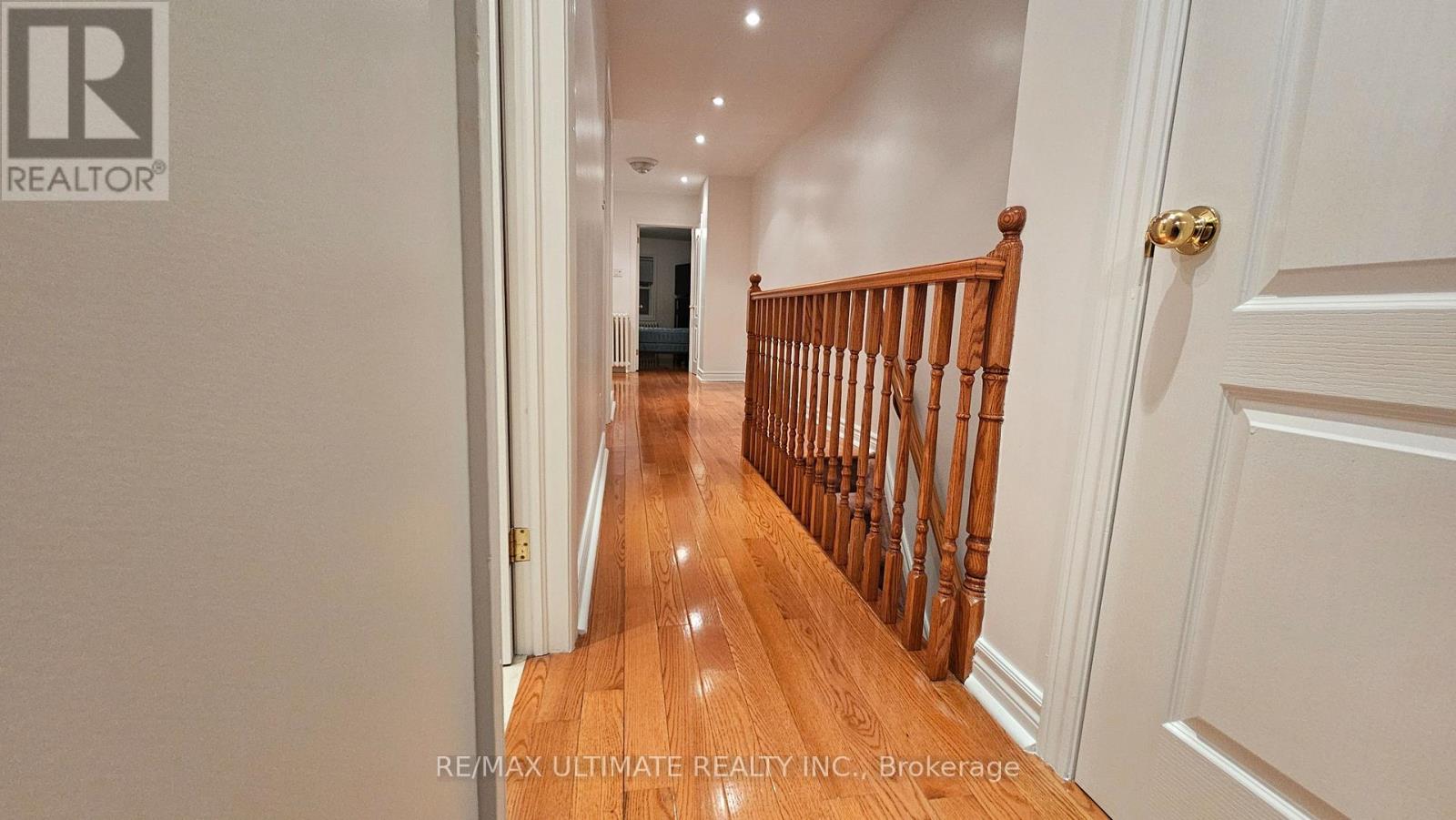 2nd Floor - 389 Westmoreland Avenue, Toronto, Ontario  M6H 3A6 - Photo 16 - W12697196