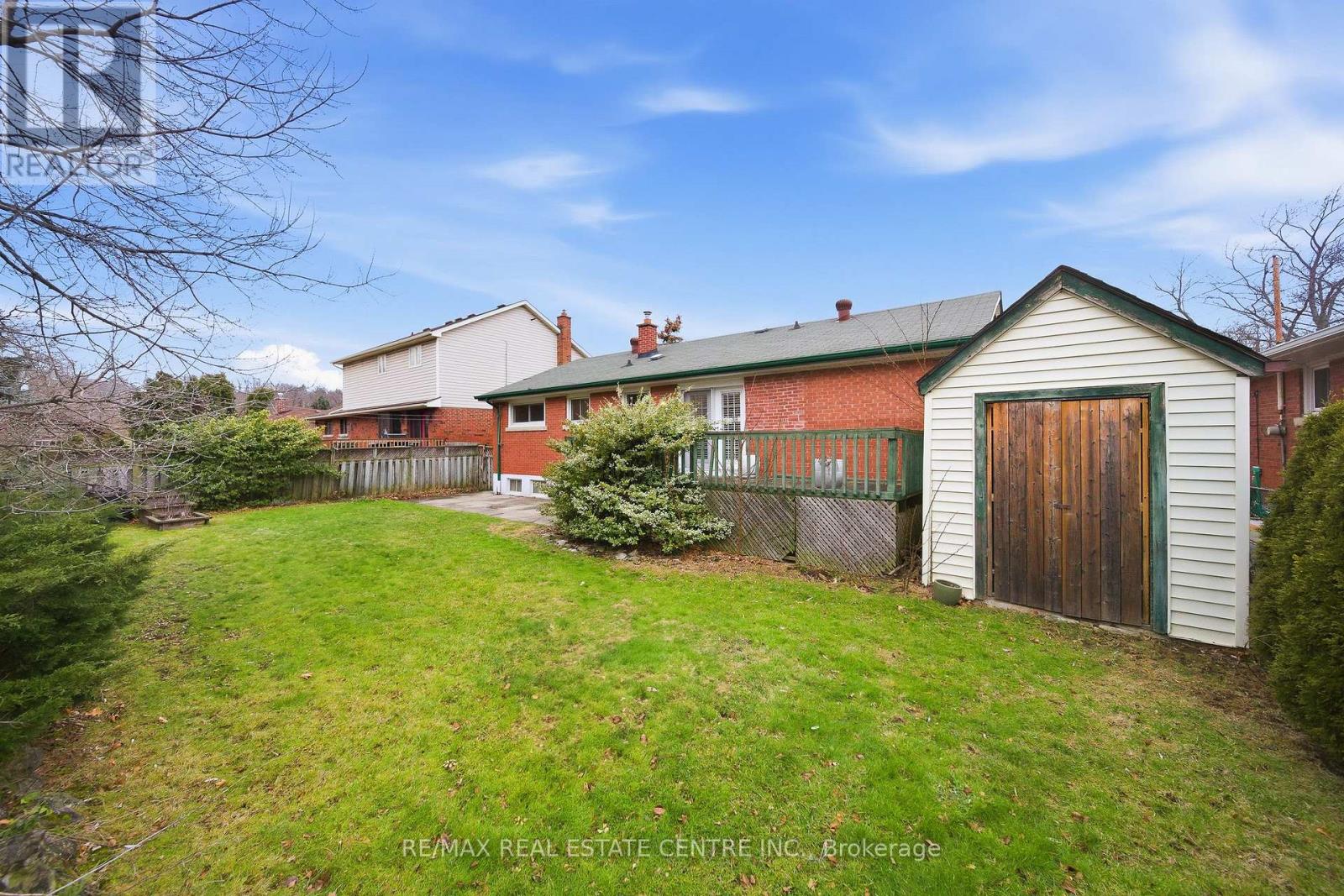 23 Battlefield Drive, Hamilton, Ontario  L8G 1T8 - Photo 33 - X12643302