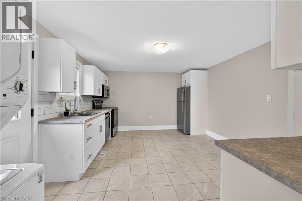 56 Division Street, St. Catharines, Ontario  L2R 3G5 - Photo 12 - 40798513