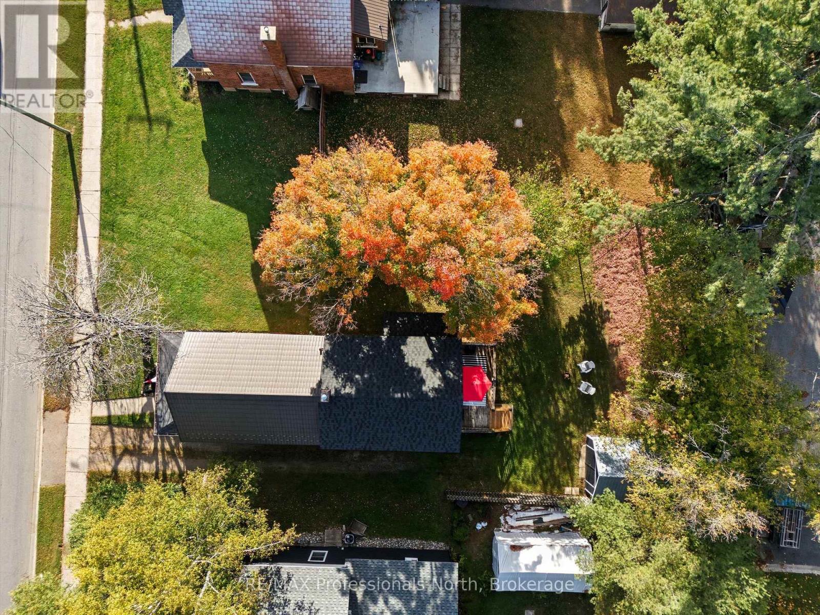 197 Dill Street, Bracebridge, Ontario  P1L 1E6 - Photo 35 - X12699030