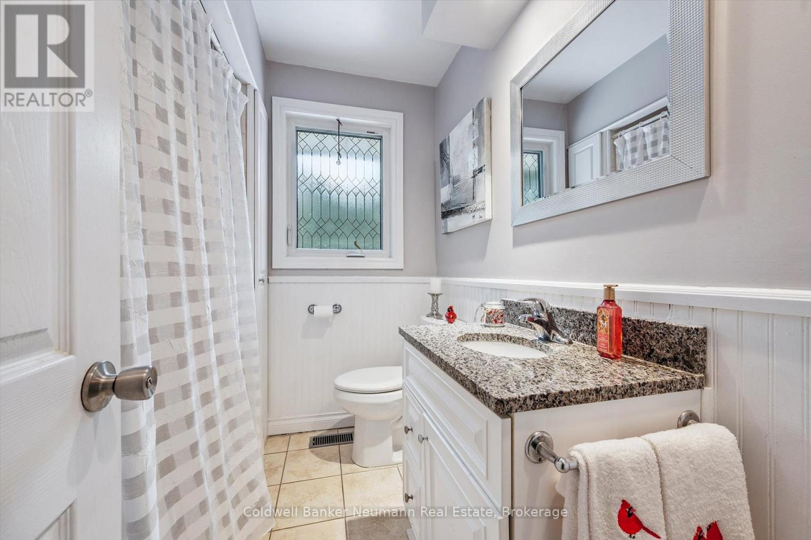 212 Waverley Drive, Guelph, Ontario  N1E 1H4 - Photo 14 - X12699052