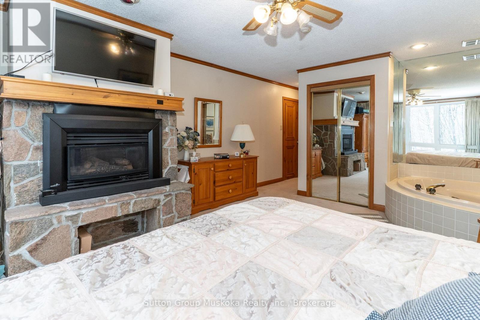 22-102 Oakridge - Deerhurst Resort Drive, Huntsville (Chaffey), Ontario  P1H 2E8 - Photo 19 - X12699192