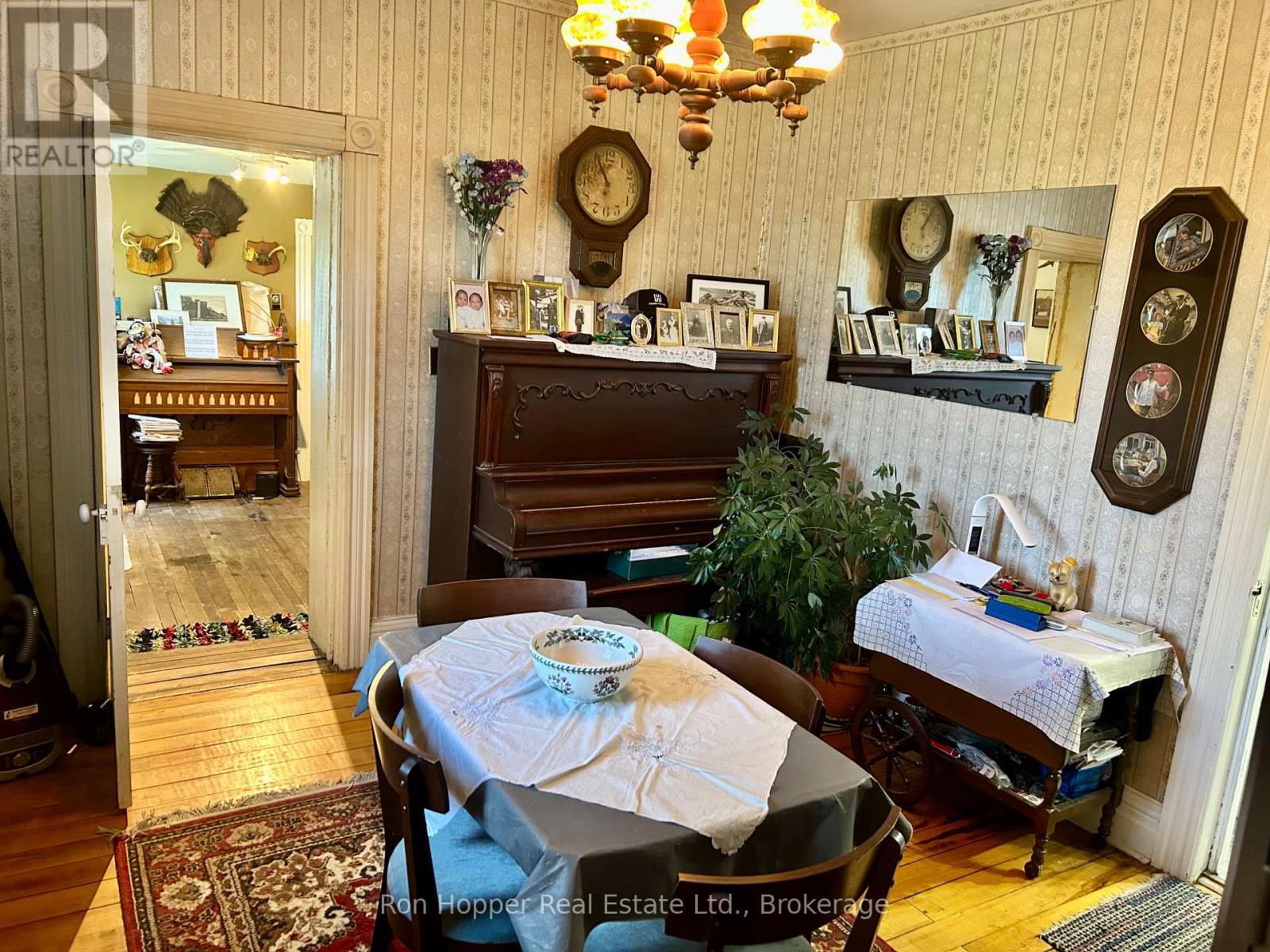 439567 Sydenham-Lakeshore Drive, Meaford, Ontario  N0H 1B0 - Photo 15 - X12699252