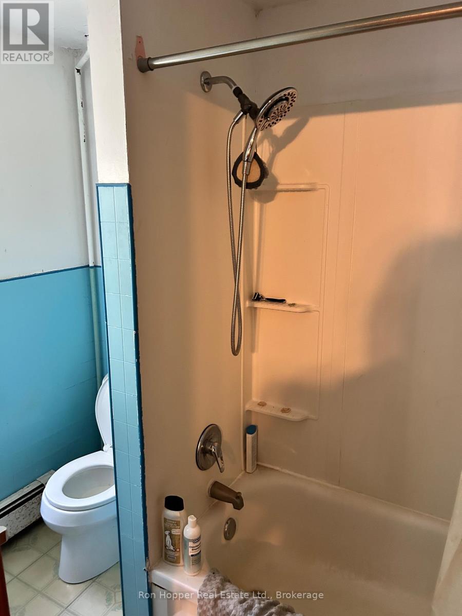 439629 Sydenham-Lakeshore Drive, Meaford, Ontario  N0H 1B0 - Photo 11 - X12699270