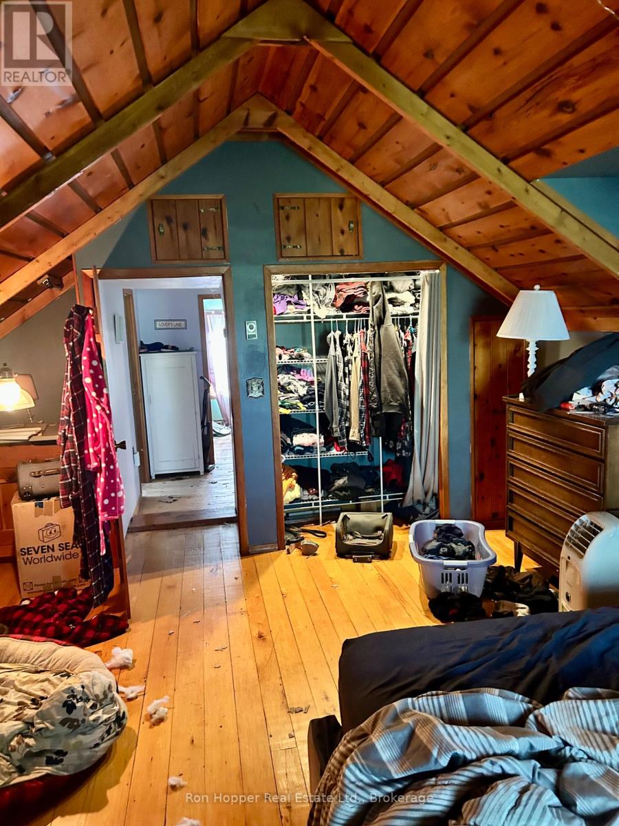 439629 Sydenham-Lakeshore Drive, Meaford, Ontario  N0H 1B0 - Photo 15 - X12699270