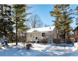 35 MONTGOMERY BOULEVARD, Kingston, Ontario