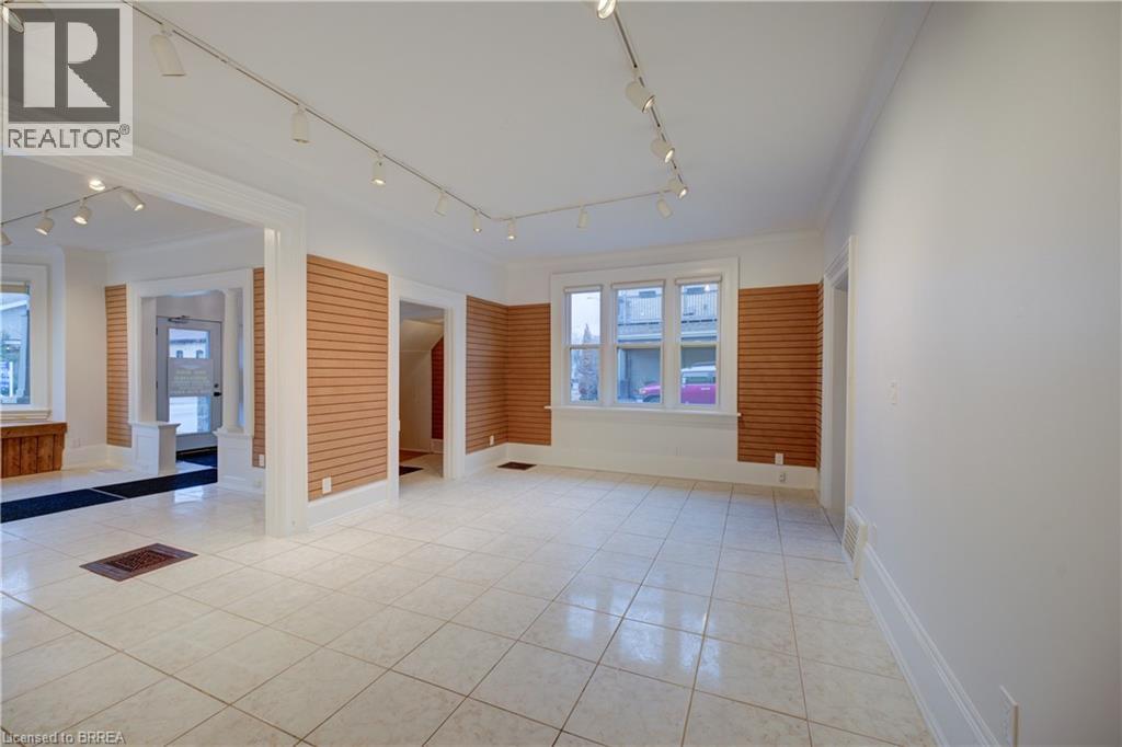 203 Brant Avenue Unit# 1, Brantford, Ontario  N3T 3J1 - Photo 10 - 40789922