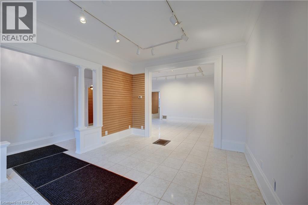 203 Brant Avenue Unit# 1, Brantford, Ontario  N3T 3J1 - Photo 8 - 40789922