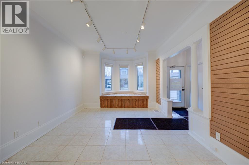 203 Brant Avenue Unit# 1, Brantford, Ontario  N3T 3J1 - Photo 5 - 40789922