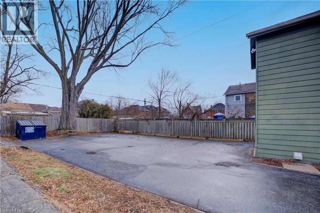 203 Brant Avenue Unit# 1, Brantford, Ontario  N3T 3J1 - Photo 26 - 40789922