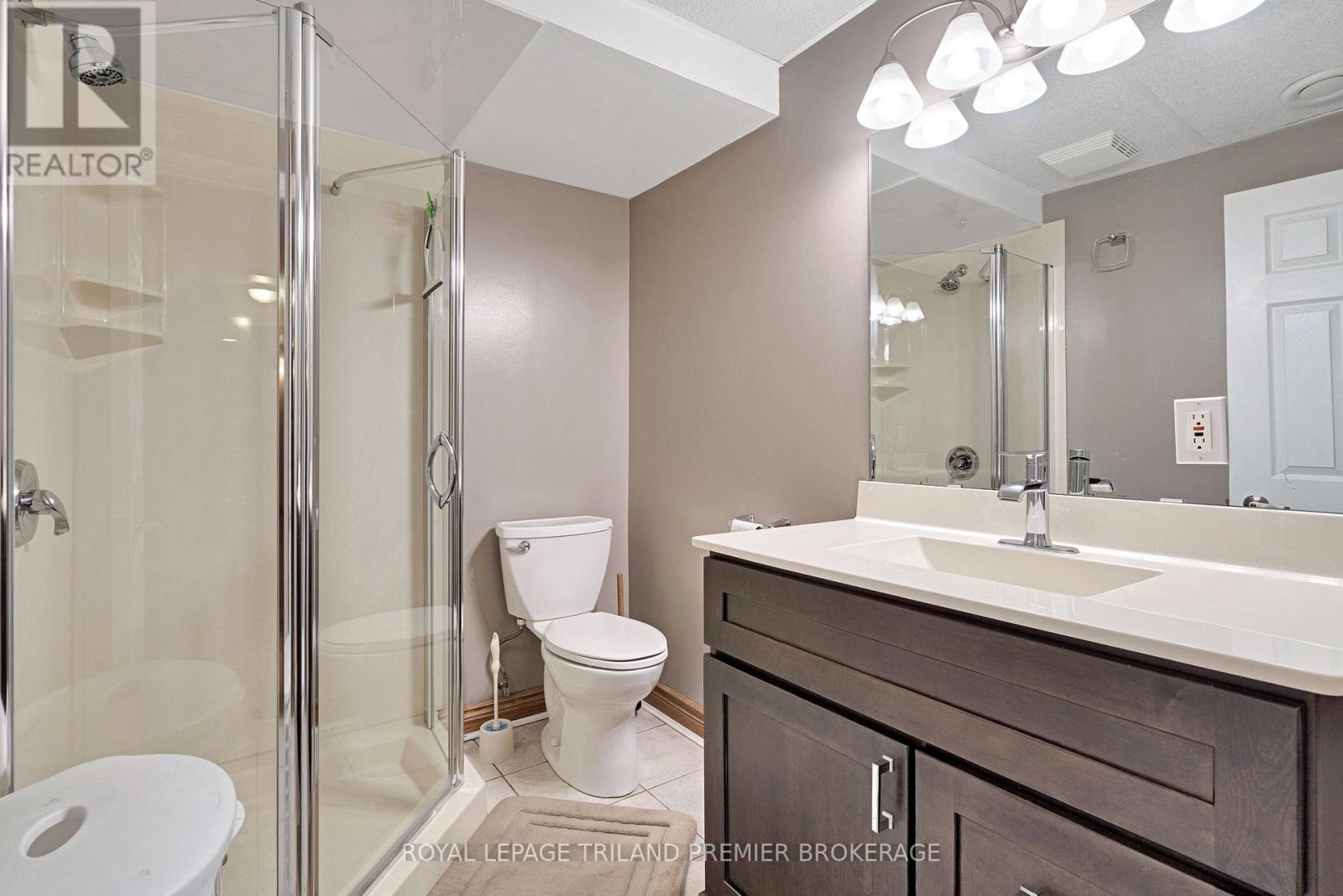 26 Sloane Crescent, London South, Ontario  N6E 3A5 - Photo 30 - X12699080