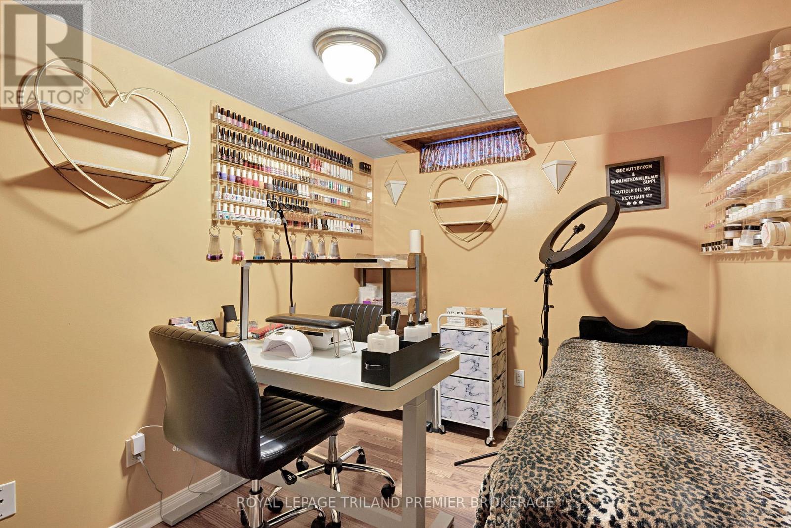 26 Sloane Crescent, London South, Ontario  N6E 3A5 - Photo 31 - X12699080