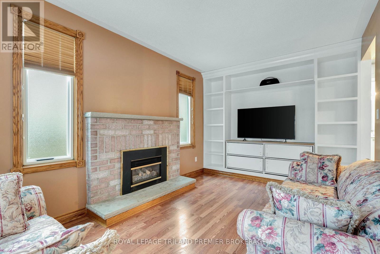 26 Sloane Crescent, London South, Ontario  N6E 3A5 - Photo 9 - X12699080