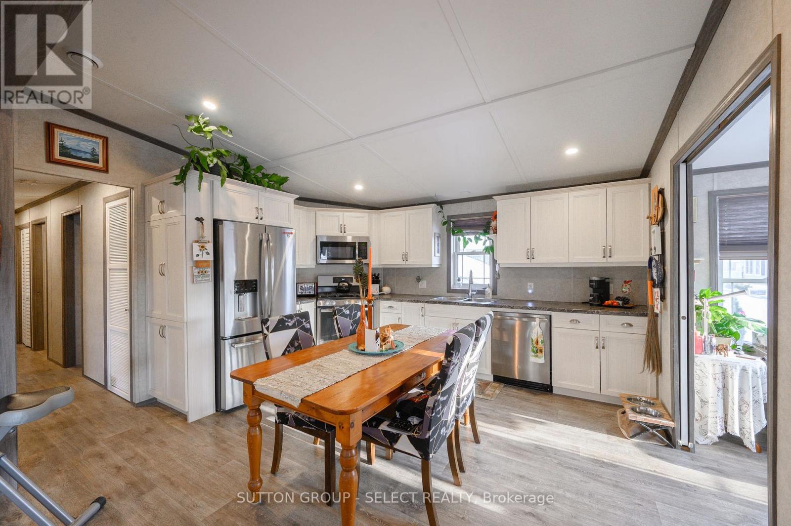 116 - 22790 Amiens Road, Middlesex Centre, Ontario  N0L 1R0 - Photo 10 - X12699084