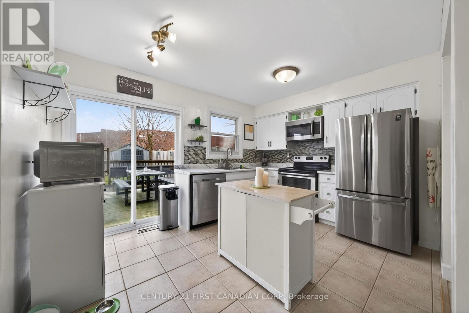 190 Ensign Drive, London South, Ontario  N6J 4R7 - Photo 10 - X12699106