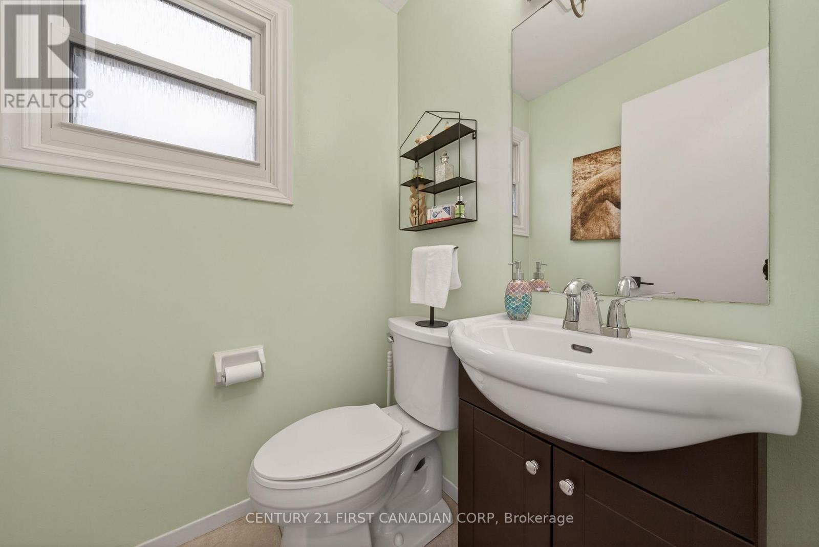 190 Ensign Drive, London South, Ontario  N6J 4R7 - Photo 14 - X12699106