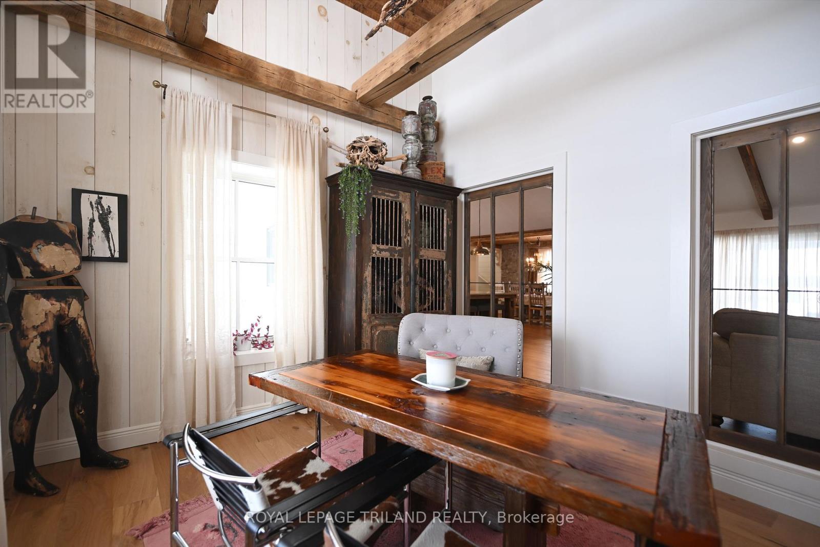 5540 Carriage Road, Middlesex Centre, Ontario  N0L 2G0 - Photo 23 - X12699150